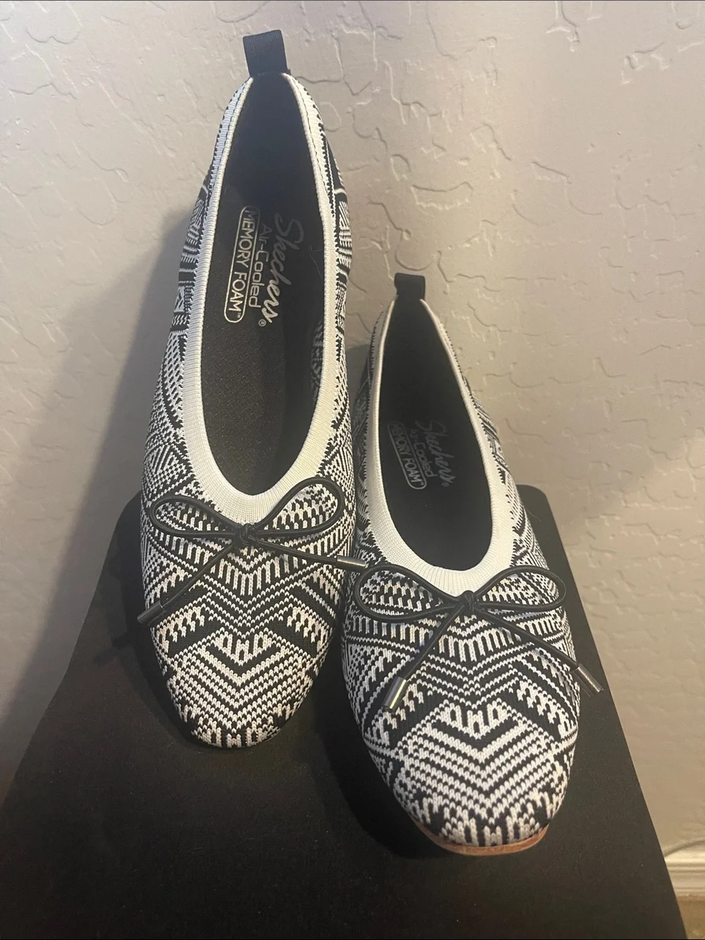 Skechers Black & White Patterned Knit Ballet Flats